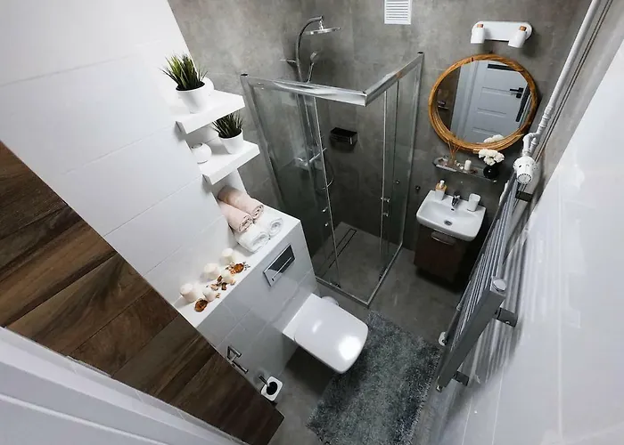 New - 300 M Town Hall - 3 - 7 People Apartment Wroclaw